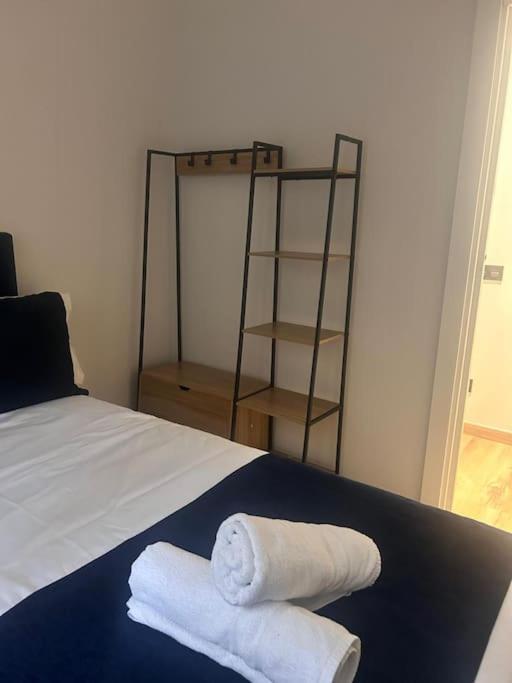Coqueto Apartamento Cerca Del Casco Viejo Con Garaje Gratis Bilbao Exterior foto