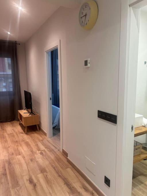 Coqueto Apartamento Cerca Del Casco Viejo Con Garaje Gratis Bilbao Exterior foto